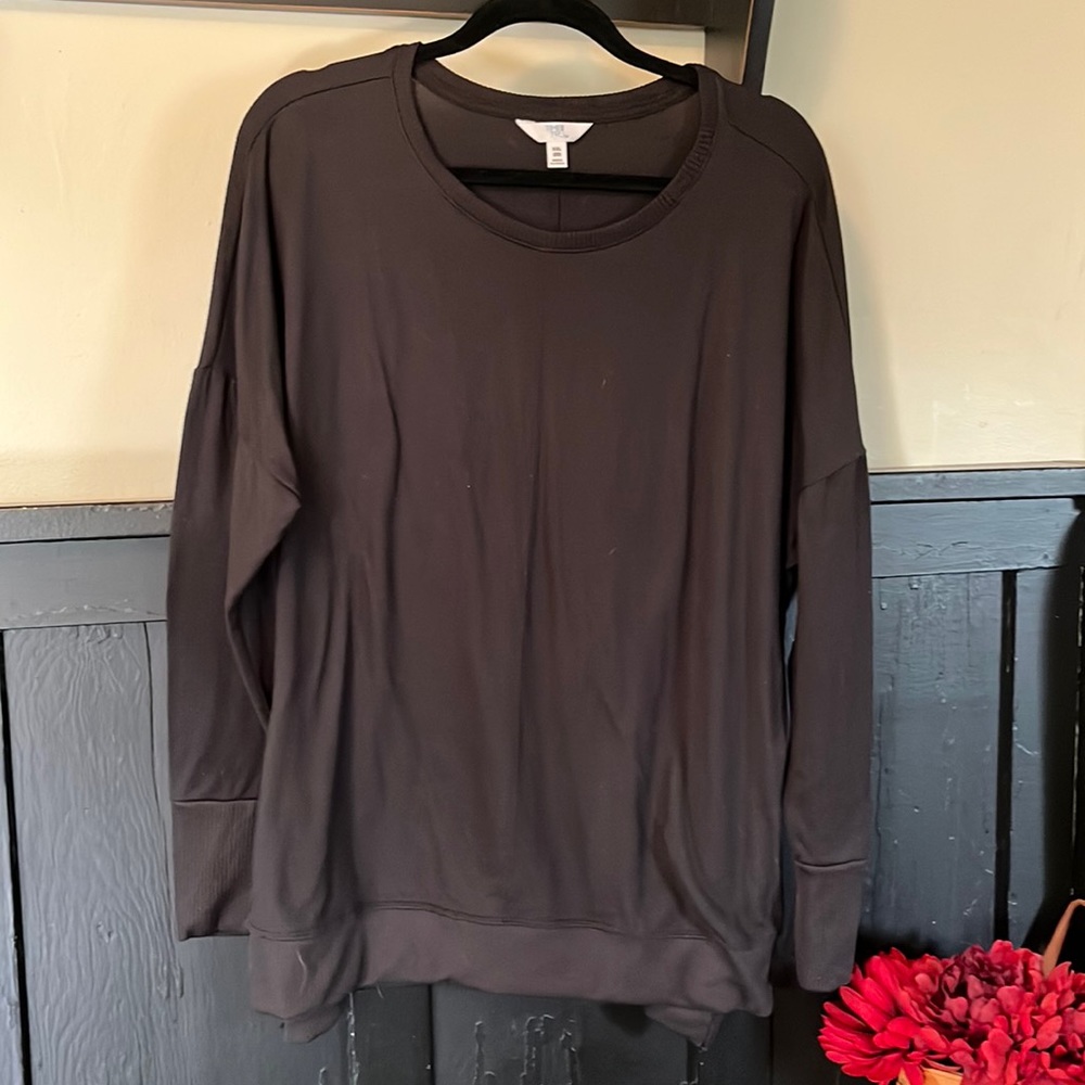 Time and tru XXL 20 black tunic top EUC long sleeve